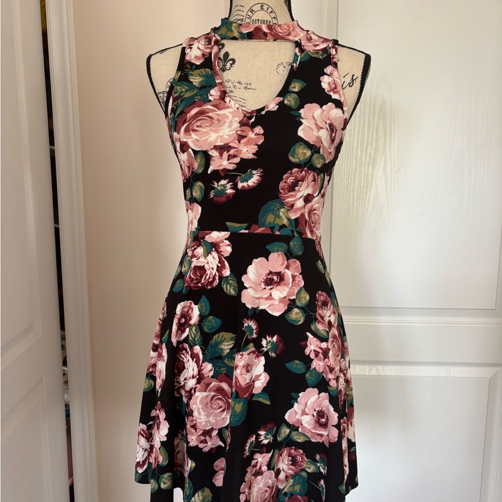 French Atmosphere Pink Fit and Flare Mini Dress Halter Sleeveless